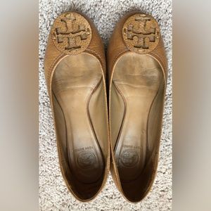 Tory Burch Tan/Cognac Medallion Flats -Size 9 - Fair Condition
